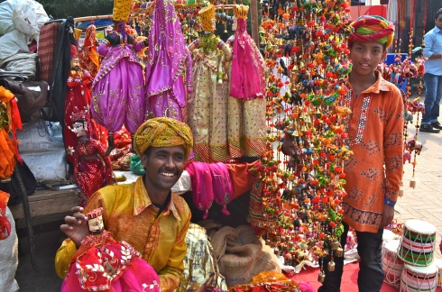 Dilli Haat market in Delhi - GREAT and fun shopping!
